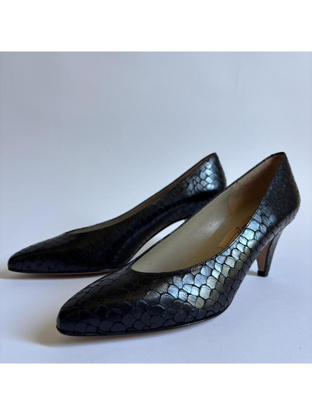 90s Italian black kitten heels with snake pattern leather